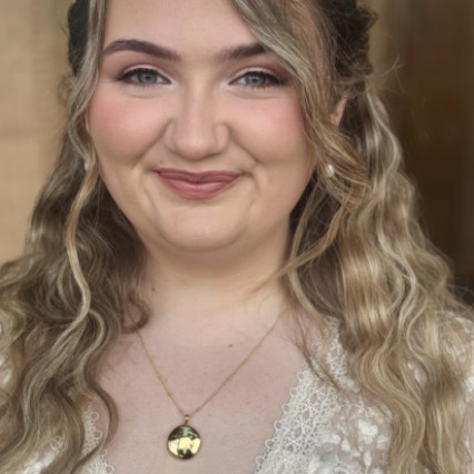  #pinklipstick #prettymakeup #pinkmakeup