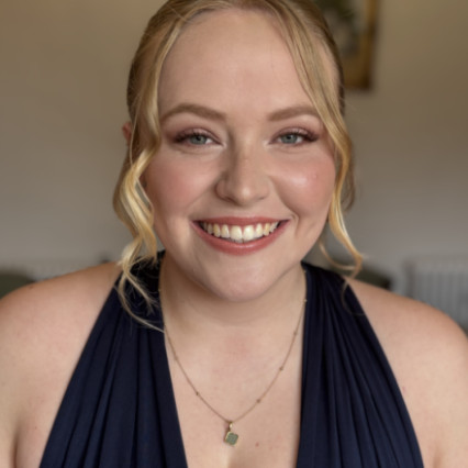  #bridesmaidmakeup #blueeyes #pinkmakeup