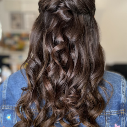  #halfuphair #brunette #curlyhair