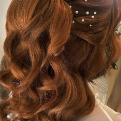  #halfuphair #bridesmaidhair #beauty