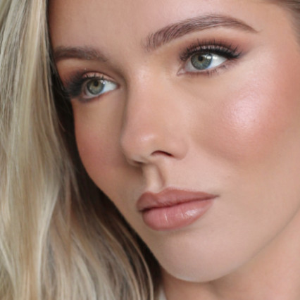 Featured portfolio item for Lina Jones Makeup Artist