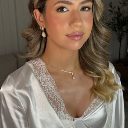 Featured portfolio item for Frankie Rose Hair And Makeup For Weddings