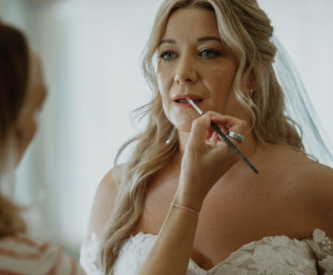 Tracey Baden Makeup & Hair - Bridal Artist