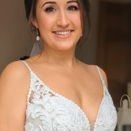 Bridal make-up that makes you feel like you. - #bridalmakeup #bridalmakeupartist