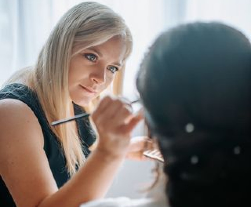 Claire Harmer Professional Hair & Make-up Artist