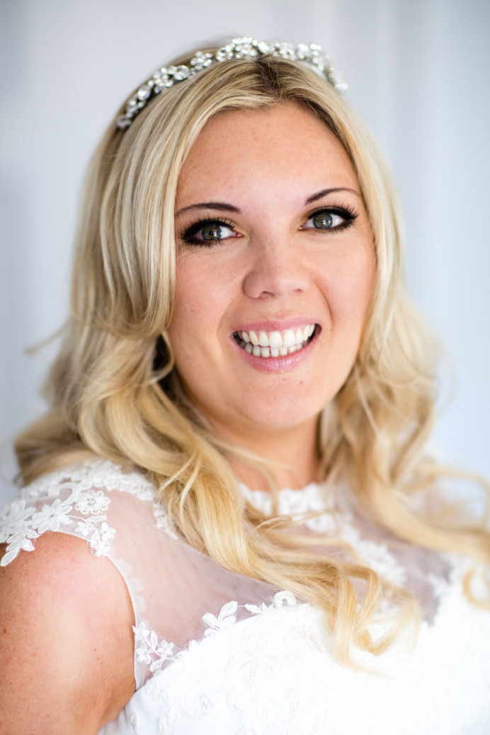 Smokey eyes with Red Cherry lashes and a soft natural lip - Make Me Bridal Artist: Tania Claire Makeup Artist. Photography by: Chris Giles. #glamorous #weddingmorning #airbrushedmakeup #bridalmakeup #smokeyeyes #falselashes #surreymakeupartist #weddingmakeup