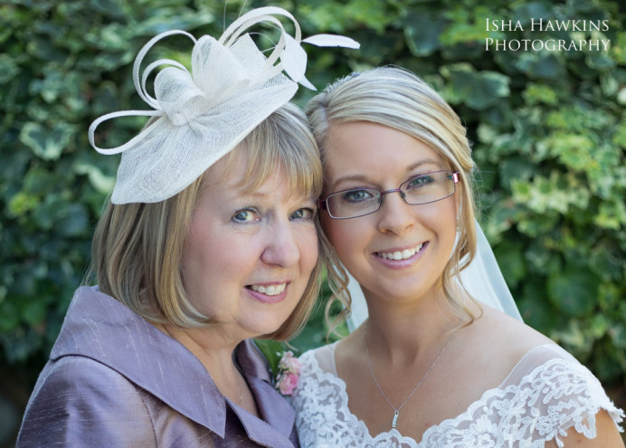 Mum wanted a very soft look and was nervous about having her makeup done but was delighted with her look. - Make Me Bridal Artist: Tania Claire Makeup Artist. Photography by: Isha Hawkings. #bridalmakeup #motherofthebride #bridesmother #weddingmakeup #surreymakeupartist #motheranddaughter #airbrushmakeup