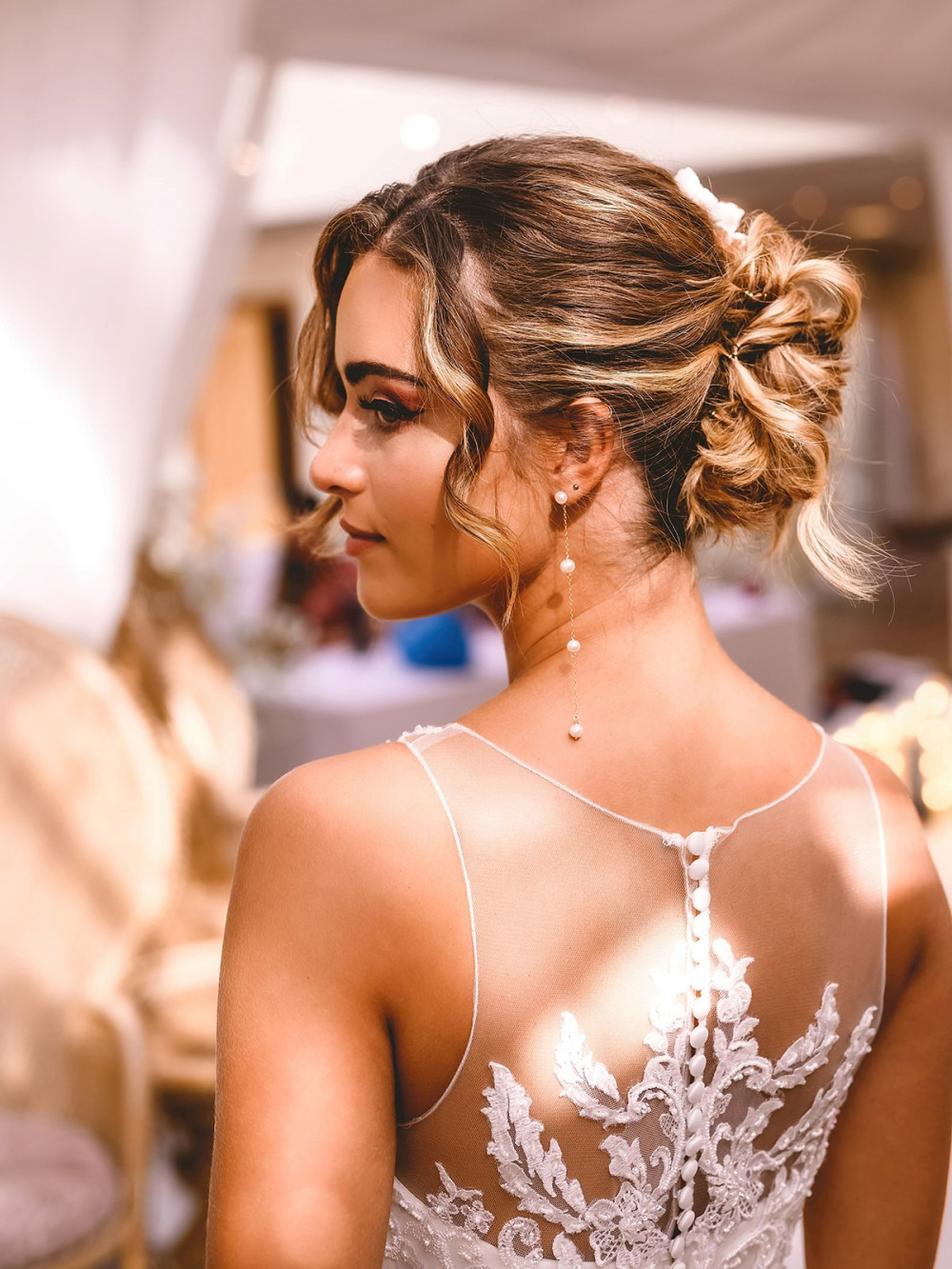  - Make Me Bridal Artist: Vicky Jiggens Makeup Artist. Photography by: Andrew Miles. #hairup #weddinghair #softupdo #blondebride #romanticupdo