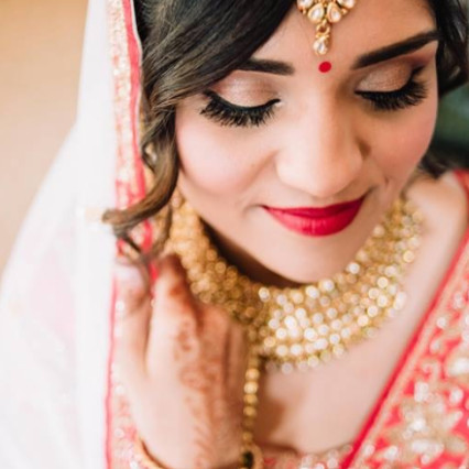 Traditional South Asian Makeup & Hair - Photography by: Liberty Pearl. #glamorous