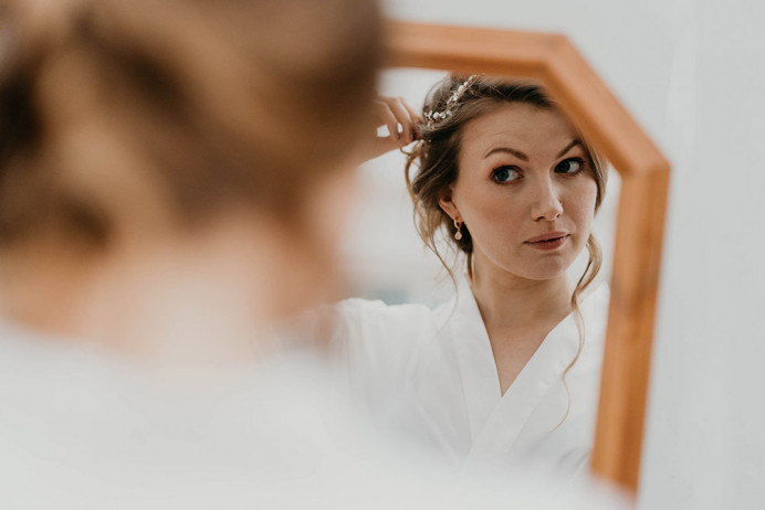 - Make Me Bridal Artist: Victoria Oke Makeup. Photography by: Jonny Gouldstone.