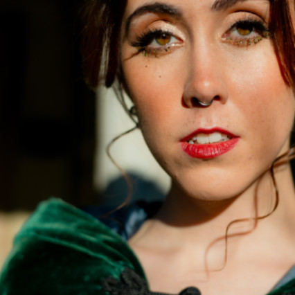 A romantic dazzling makeup look, with dramatic deep Smokey eye with added start dust sparkle. Glowing skin with touch of pink/peach blush and cherry red lip. - Photography by: @blottedinkphotography. #bohemian #bridalmakeup