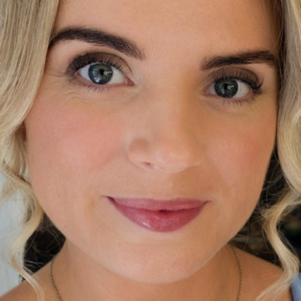 Featured portfolio item for Makeup By Lisa Hannah