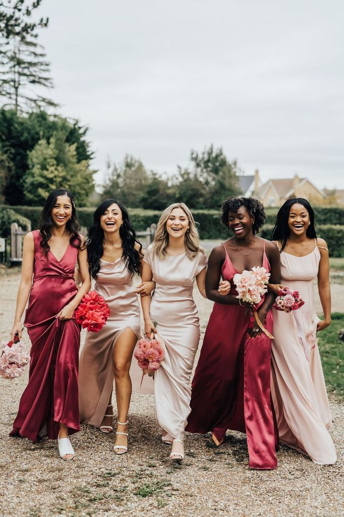 - Make Me Bridal Artist: Abi Taylor Bride. Photography by: Rebecca Carpenter. #bridalmakeup #bridesmaidhairandmakeup