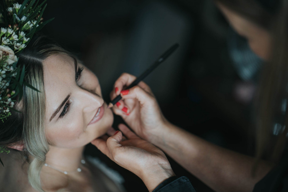 Close up shot of make up from boho bride, with flower crown this June 2022. - Make Me Bridal Artist: Jenna West Make Up. Photography by: Charlotte Amy. #boho #flowercrown