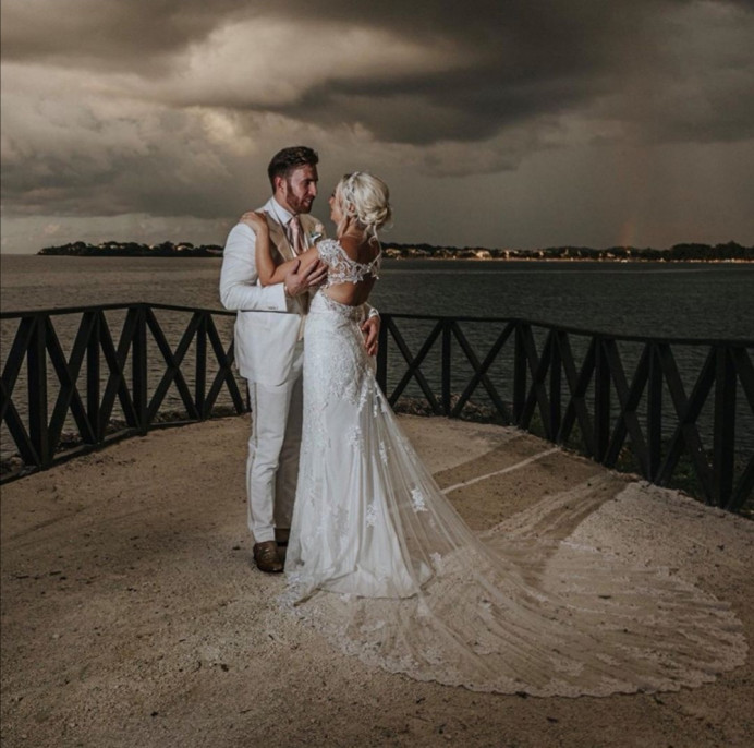 - Make Me Bridal Artist: SJB Hair and Makeup. Photography by: Unknown. #bridalhairandmakeup #weddinghairandmakeup #weddingmakeup #weddingupdo #destinantionwedding #weddingdayhairandmakeupartist