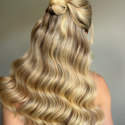 Featured portfolio item for Zoe Sharman hair and makeup