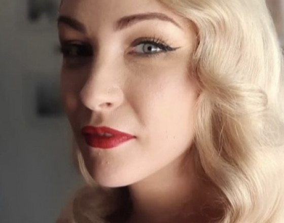 Nicola Jane - Makeup Artist