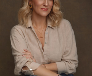 Jennifer Fogerty Hair and Makeup - Bridal Artist