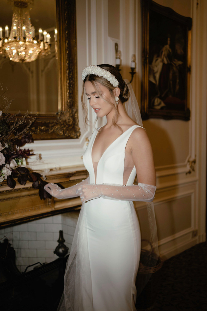 - Make Me Bridal Artist: @iambridal.makeup. Photography by: Kate Victoria. #classic