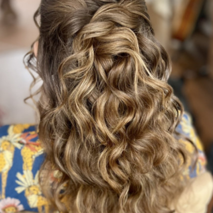 Featured portfolio item for Story Hair and Makeup