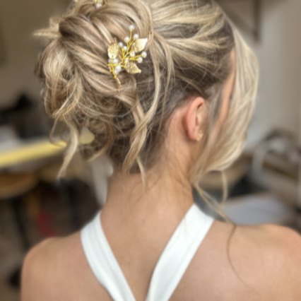 Featured portfolio item for Bride By Becky