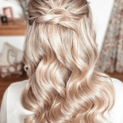  Photography by: Me. #halfuphair #waves #smoothcurls